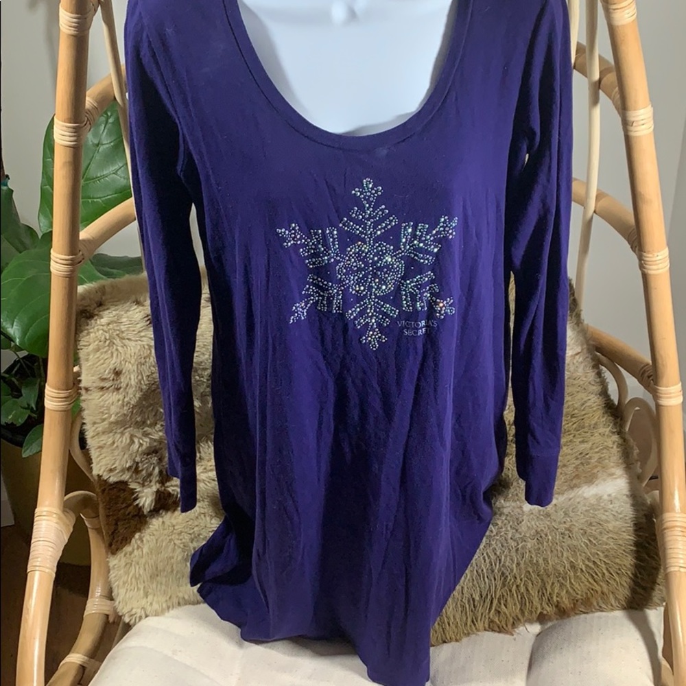 VICTORIA’S SECRET NIGHTGOWN, LARGE